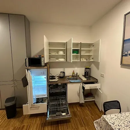 Flat Unterbilk, Free Parking Apartment Dusseldorf