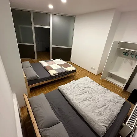 Flat Unterbilk, Free Parking Apartment *